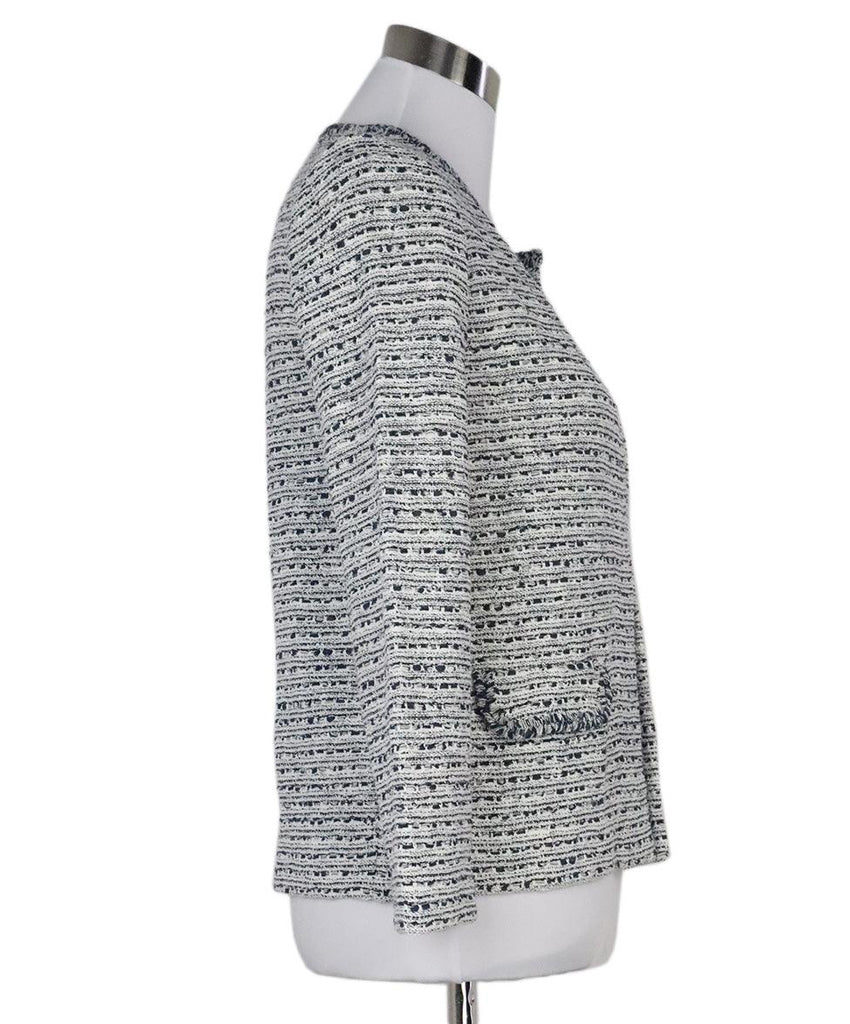 Amina Rubinacci White & Navy Knit Cardigan sz 6 - Michael's Consignment NYC