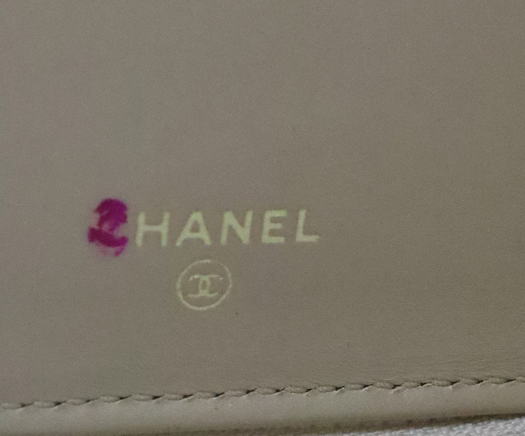 Chanel Beige Caviar Leather Wallet 7