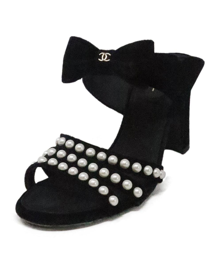 Chanel Black Velvet & Pearl Sandals 