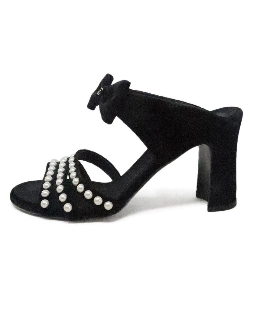 Chanel Black Velvet & Pearl Sandals 1