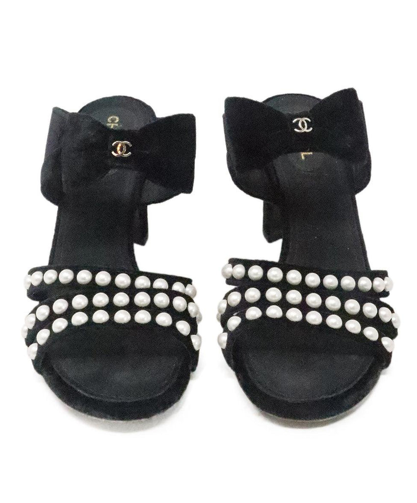 Chanel Black Velvet & Pearl Sandals 3