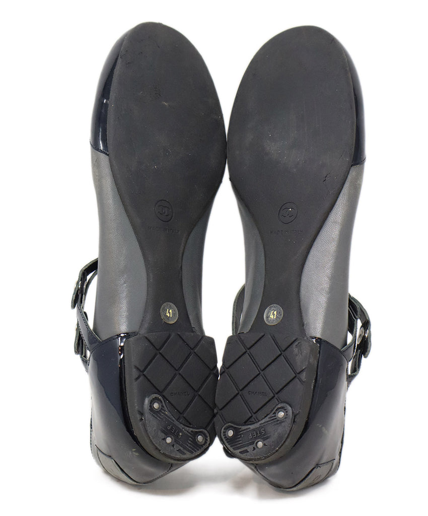 Chanel Black Patent Grey Leather Shoes 4