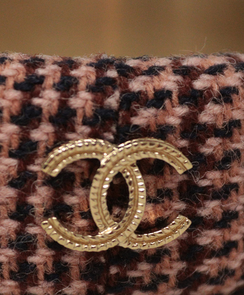 Chanel Pink & Brown Houndstooth Wool Bangle 4