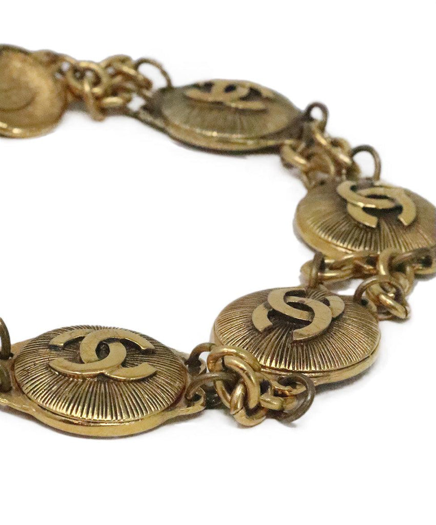 Chanel Vintage Gold Sunburst Necklace 4