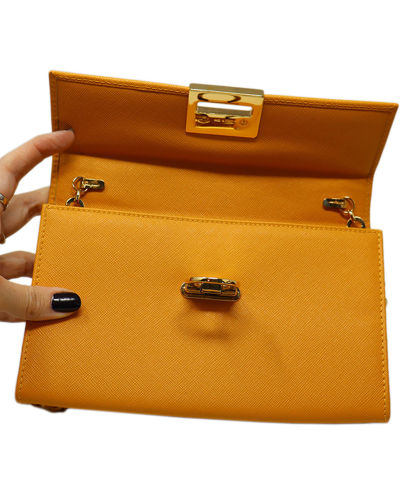 Ferragamo Marigold Leather Shoulder Bag 5