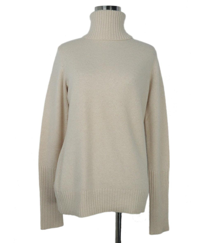 Loro Piana Ivory Cashmere Turtleneck 