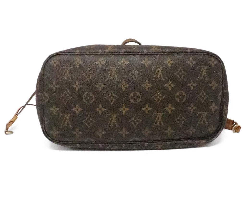 Louis Vuitton Neverfull MM Tote Bag 3