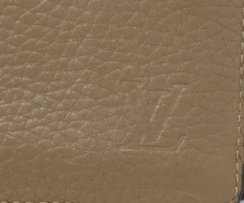 Louis Vuitton Taupe Leather Wallet 7