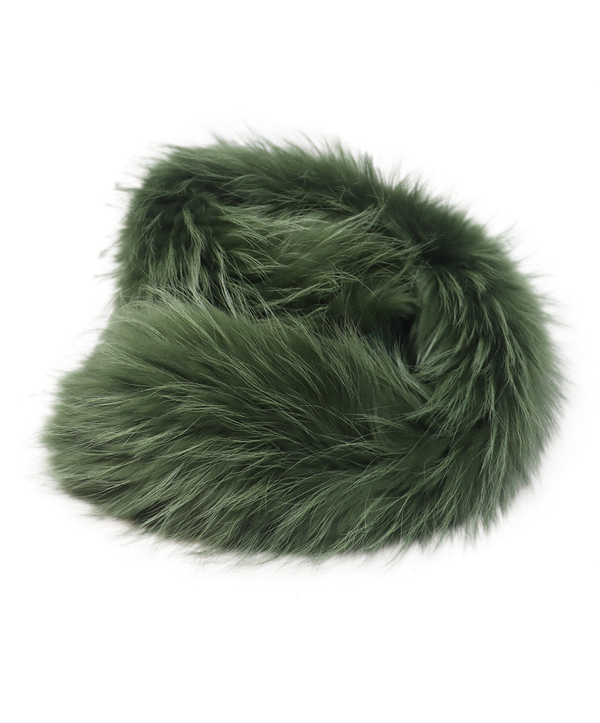 Mr.& Mrs. Italy Green Fox Fur Collar 2