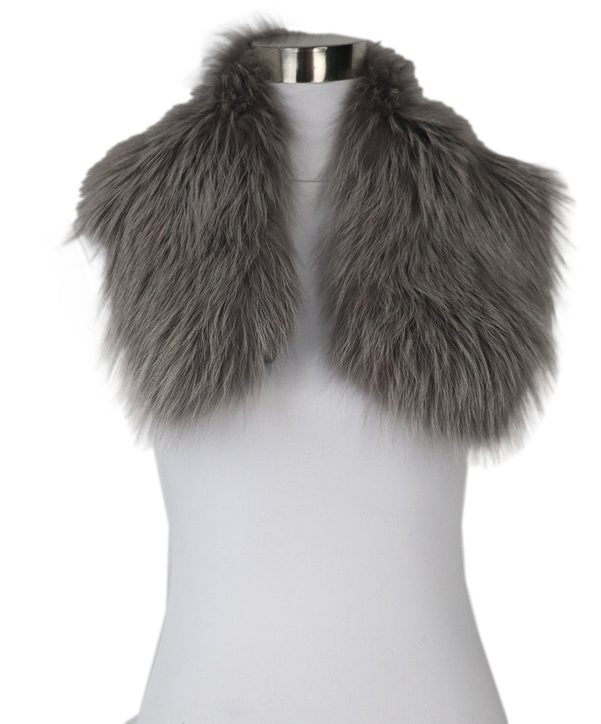 Mr.& Mrs. Italy Grey Fox Fur Collar 3